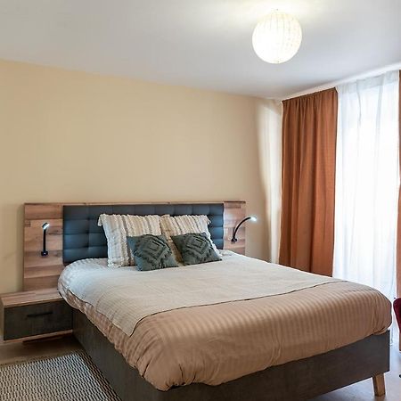 Apartamento Logis Face A L'Abbatiale Beaulieu-sur-Dordogne Exterior foto